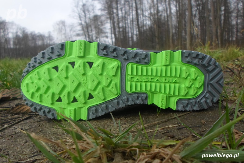 Brooks Cascadia 10 - bieżnik