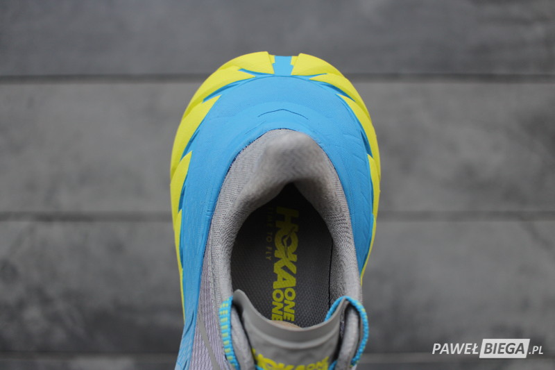 Hoka TenNine - góra