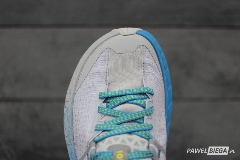 Hoka TenNine - toebox