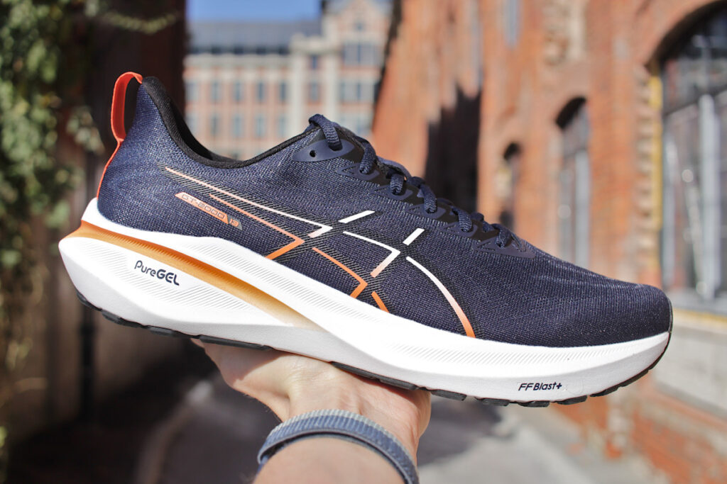 Asics GT-2000 13