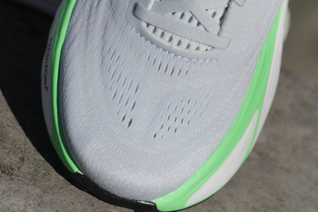 New Balance More v5 - cholewka