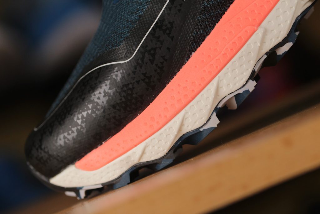 Brooks Cascadia 18 - podeszwa środkowa