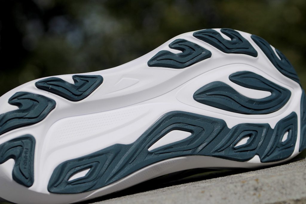 Asics GT-2000 14 - bieżnik