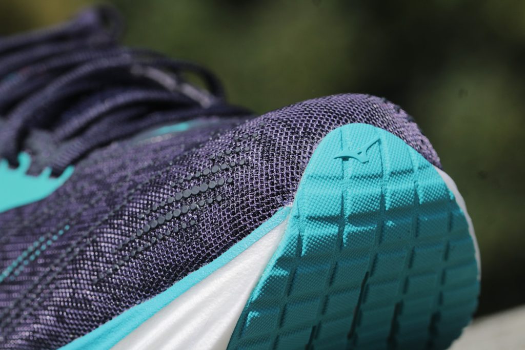 Mizuno Wave Rider 29 - detal