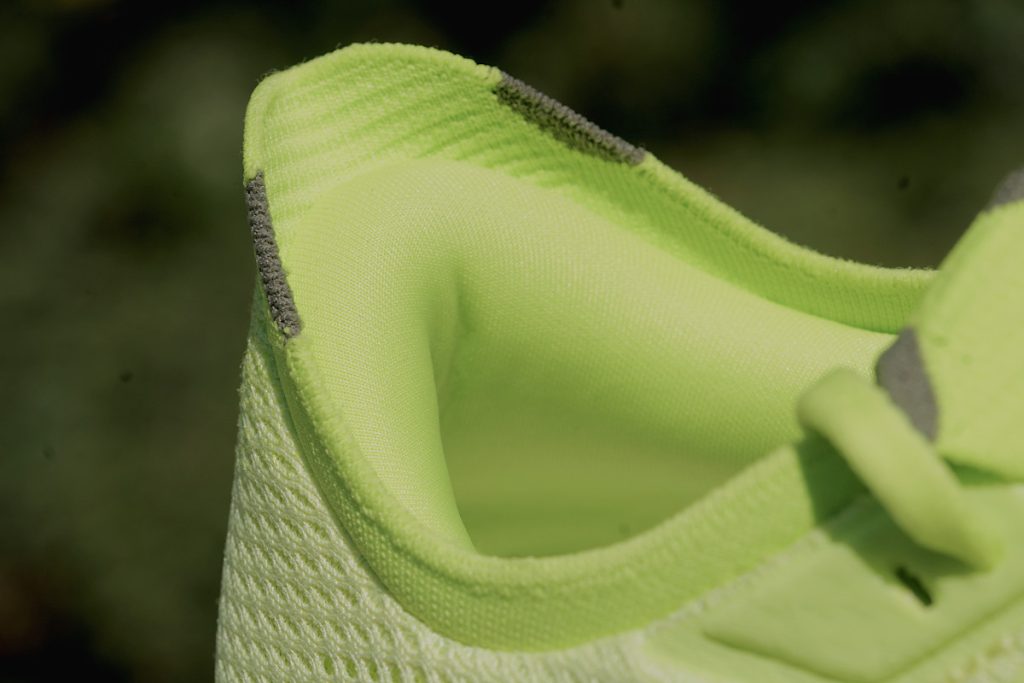 Brooks Hyperion 3 - zapiętek