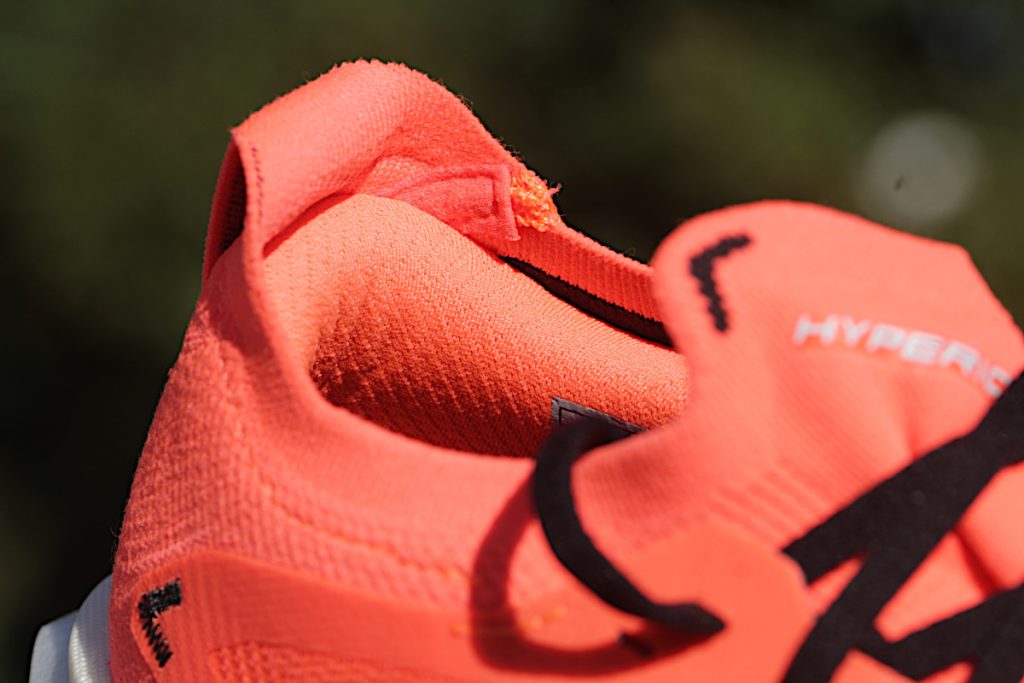 Brooks Hyperion Max 3 - zapiętek