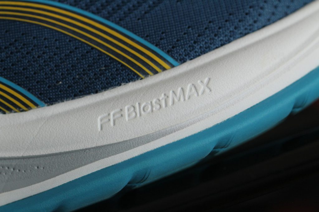 Asics Gel-Cumulus 28 - FF Blast MAX