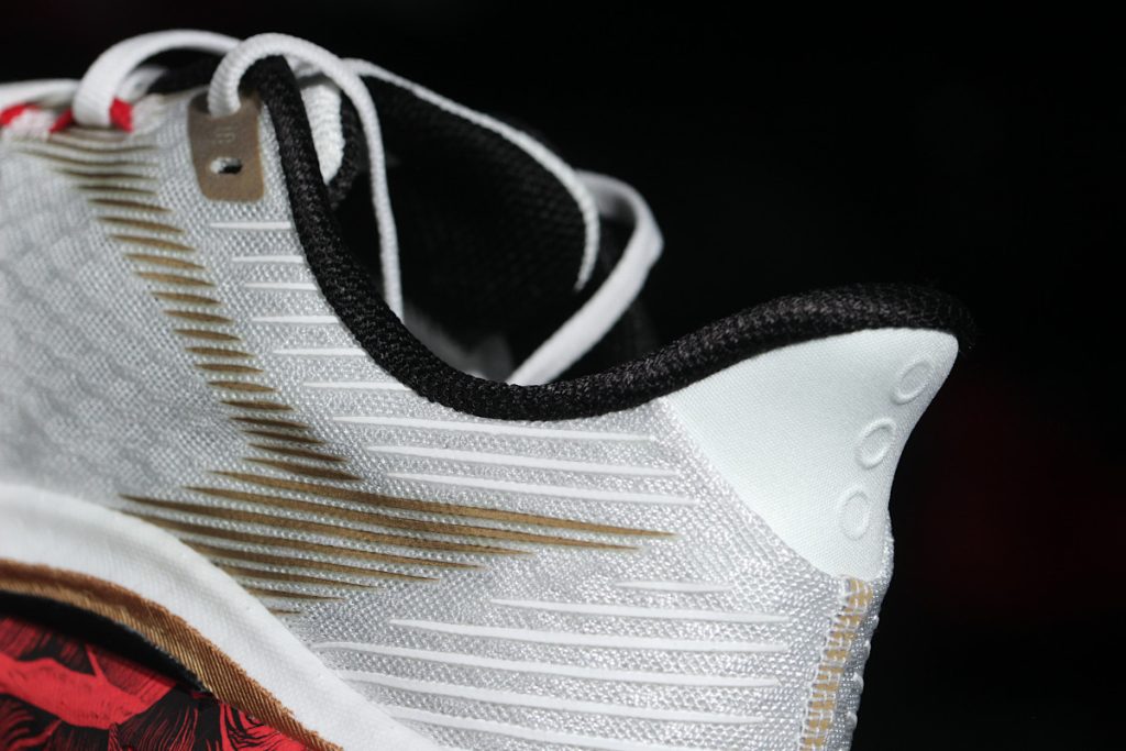 Saucony Endorphin Speed 5 - zapiętek