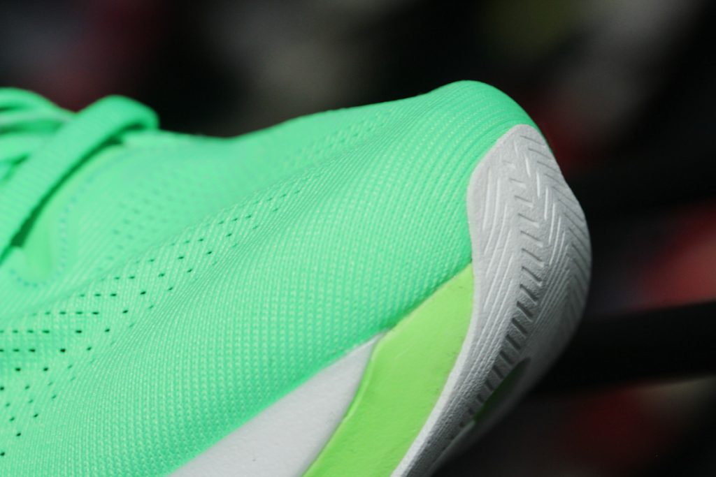 Asics Sonicblast - czubek