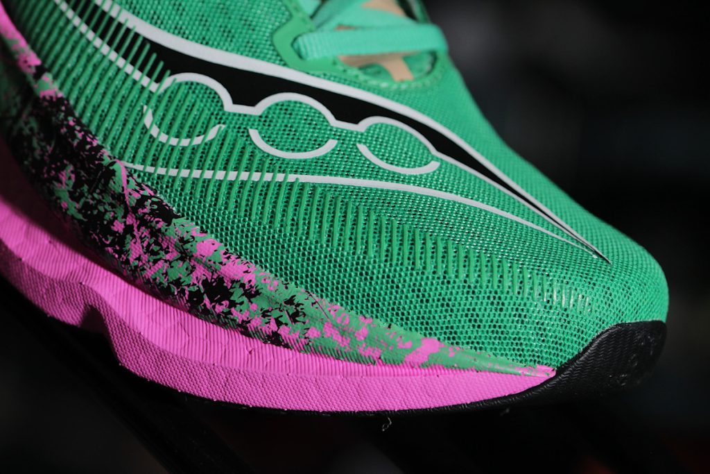 Saucony Endorphin Azura - toebox