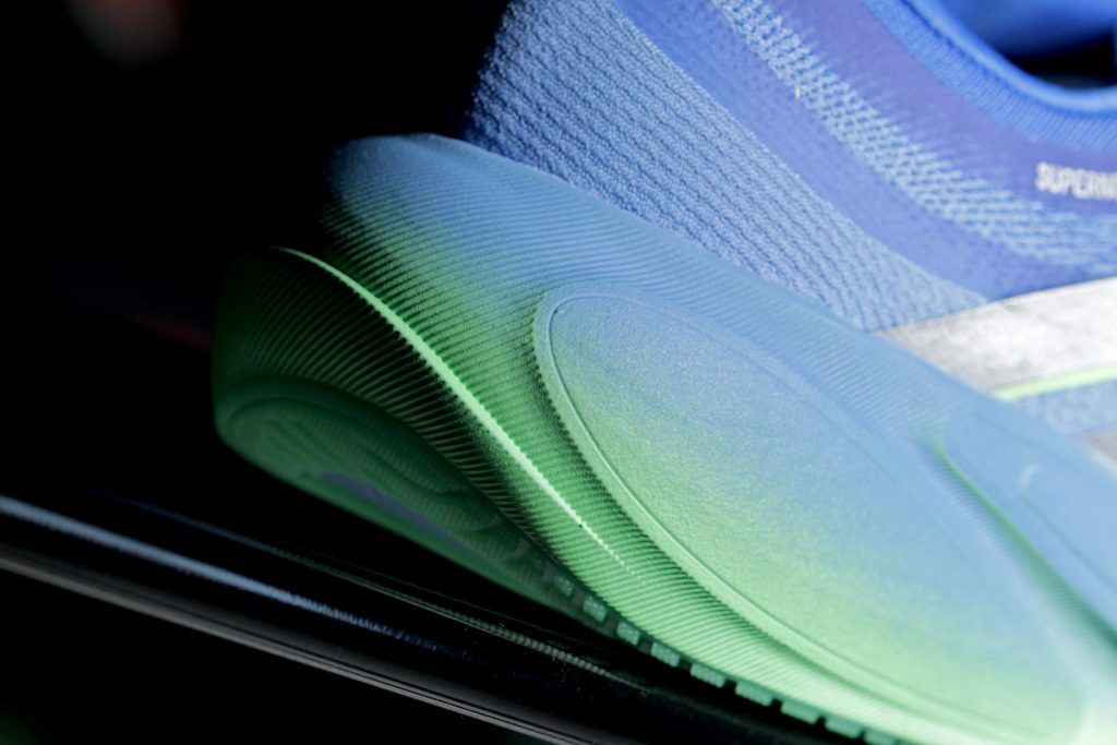adidas Supernova Solution 3 - amortyzacja