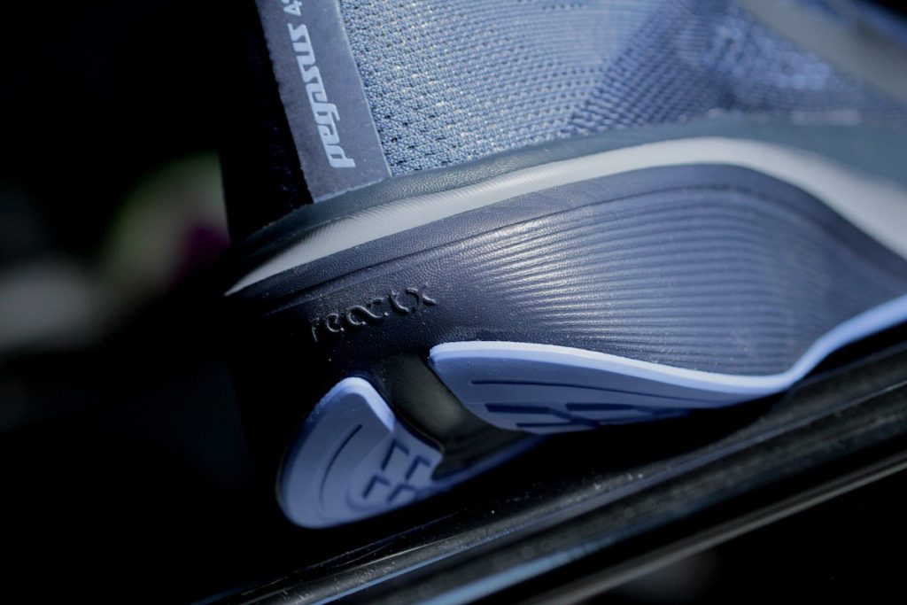 Nike Pegasus 42 - stabilność