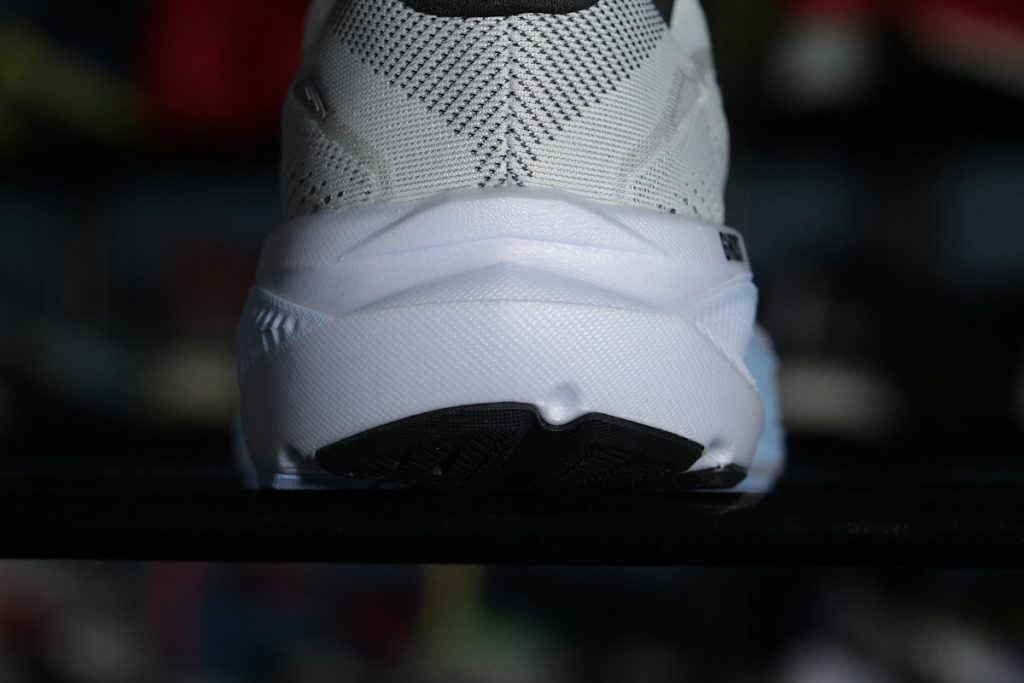 Brooks Ghost 18 - stabilność