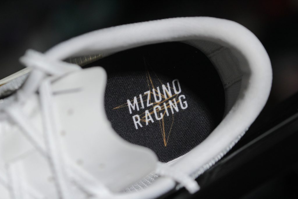 Mizuno Hyperwarp Pro - detal