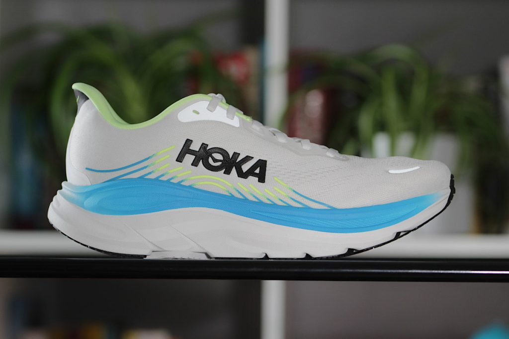 Hoka Clifton 11
