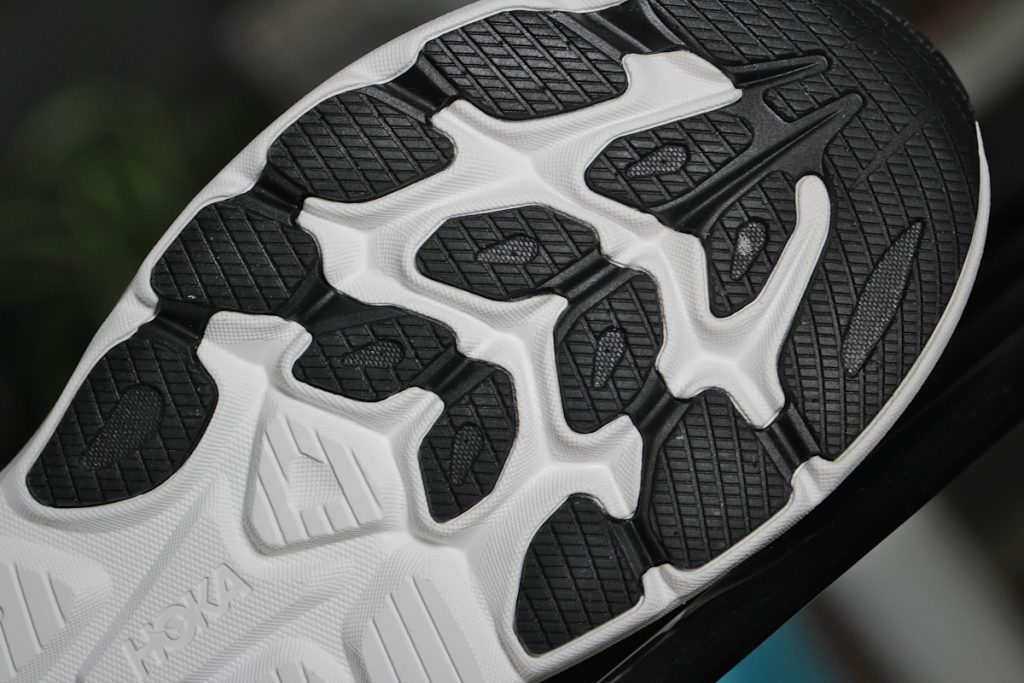 Hoka Clifton 11 - bieżnik
