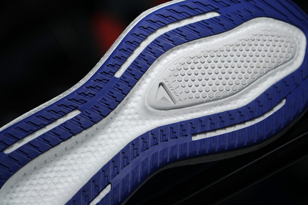 Salomon Aero Glide 4 - bieżnik