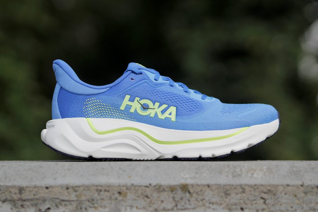 Hoka Arahi 9